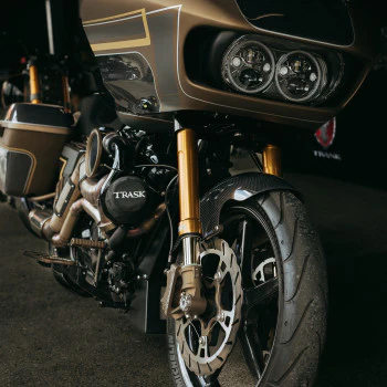 CUSTOM DYNAMICS TruBeam Led Headlight w/ Auxiliary Turn Signals For RoadGlide 2015-2024 - Image 3